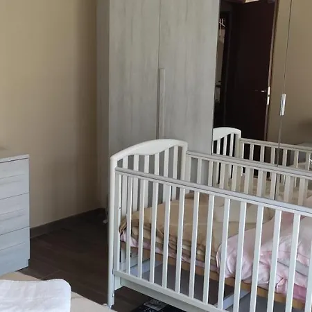 Alexandra Apartment